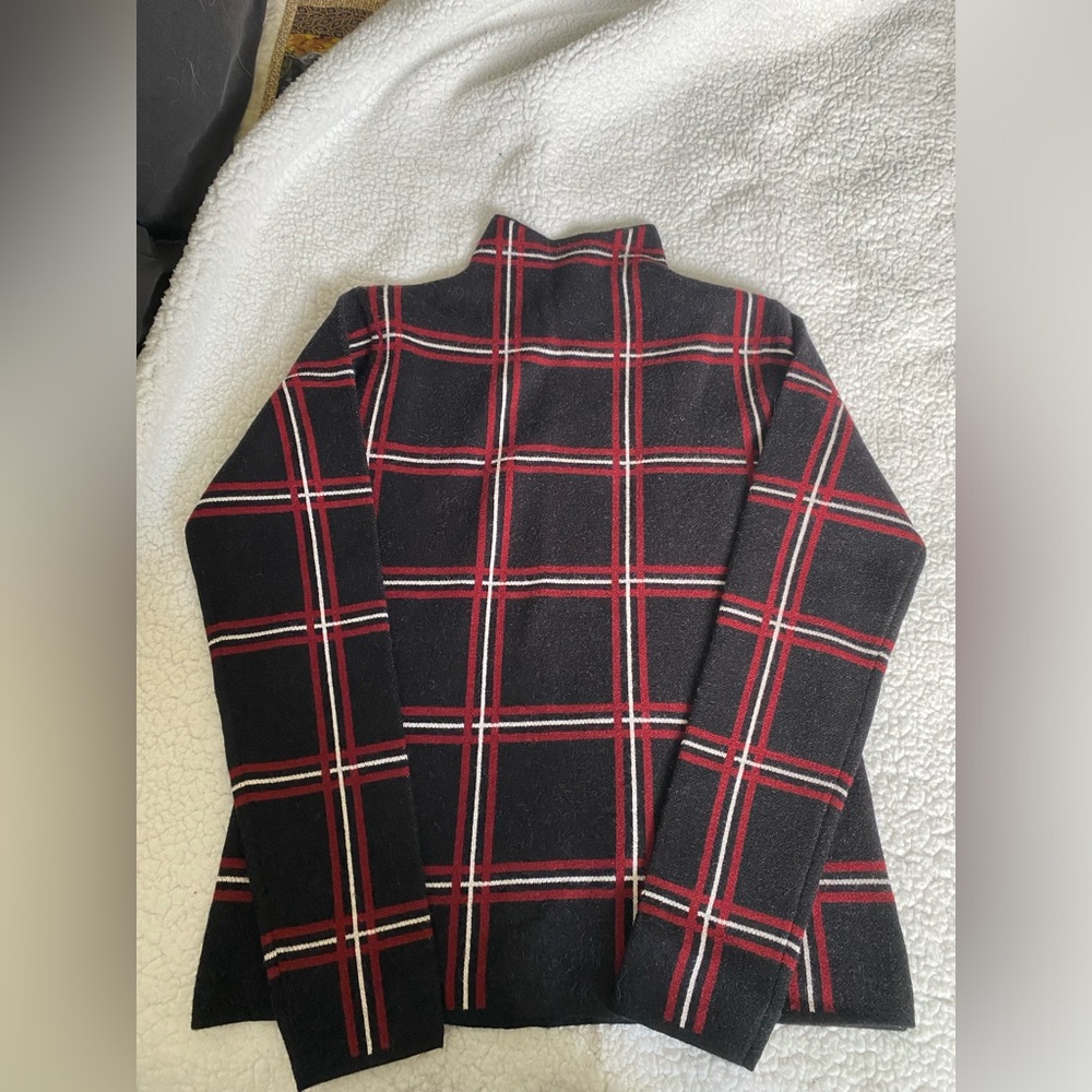 Tahari Sweater